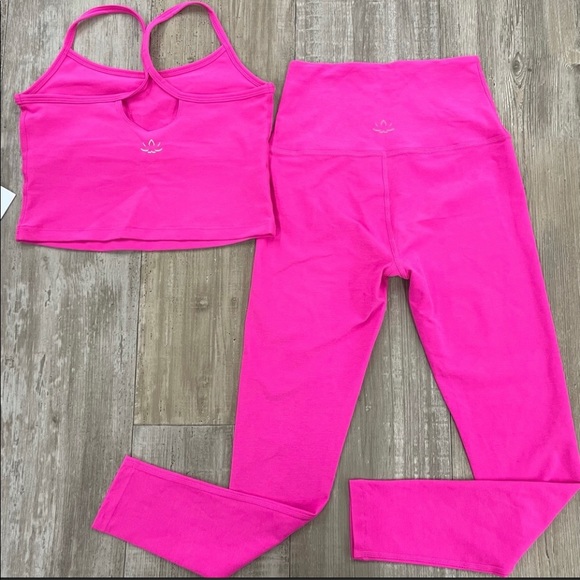 Beyond Yoga Pants - BEYONG YOGA PINK SET MEDIUM